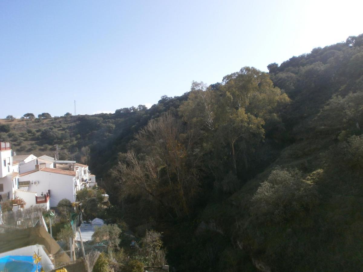 Setenil De Las Bodegas Casa Bermudezゲストハウス エクステリア 写真